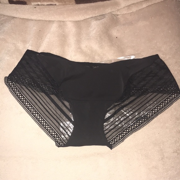 Victoria’s Secret Sexy Illusions Seamless Hiphugger Medium lace detail black New - Picture 5 of 6